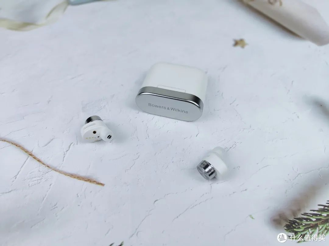 高频低频声汽车鸣笛是什么声音_高频低频声汽车鸣笛是什么意思_汽车鸣笛声是低频还是高频