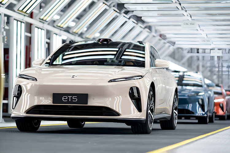 比亚迪两厢车价格图片_比亚迪两厢车价格多少_比亚迪两厢车价格