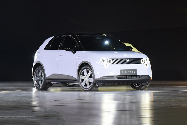 比亚迪两厢车价格多少_比亚迪两厢车价格图片_比亚迪两厢车价格