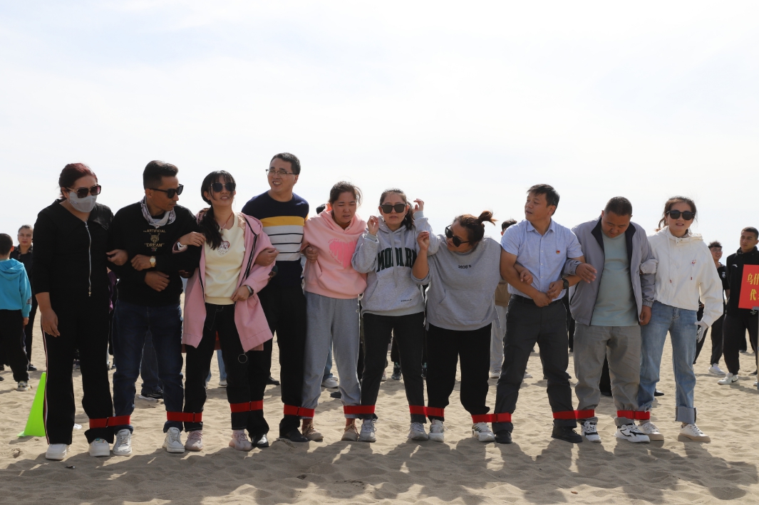 和硕金沙滩能游泳吗_和硕金沙滩住宿_和硕金沙滩旅游攻略