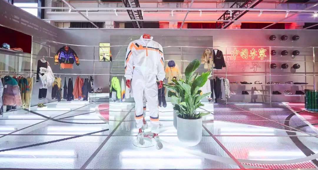 双11后实体店凉凉?不!10大信号预测实体店比电商疯狂100倍!(图11) 零食实体店_零食实体店品牌排行榜_零食实体店好做吗