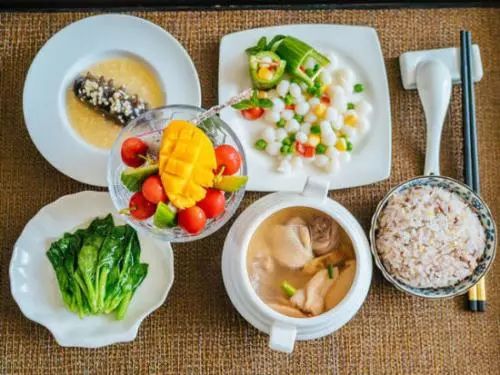 做月子可以吃什么海鲜_产妇做月子可以吃海鲜吗_海鲜做月子能不能吃