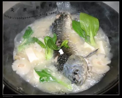 产妇做月子可以吃海鲜吗_做月子可以吃什么海鲜_海鲜做月子能不能吃