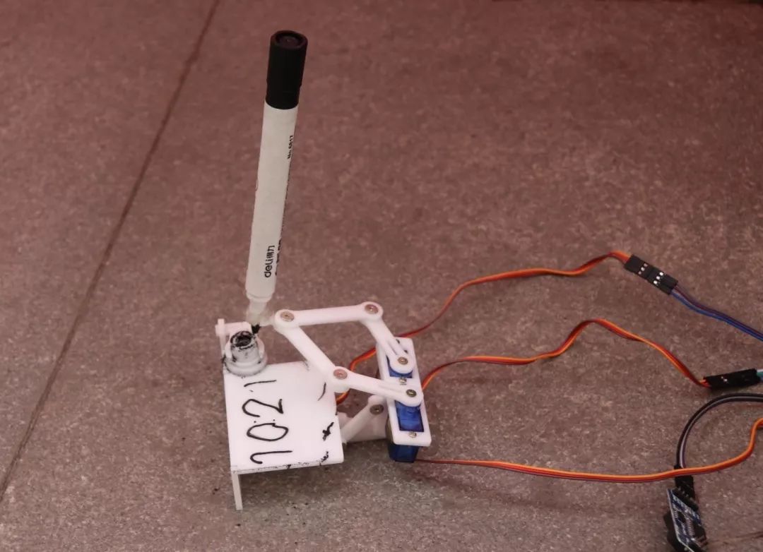 两轮电动平衡车三维图_两轮电动平衡车什么牌子好_双轮电动平衡车