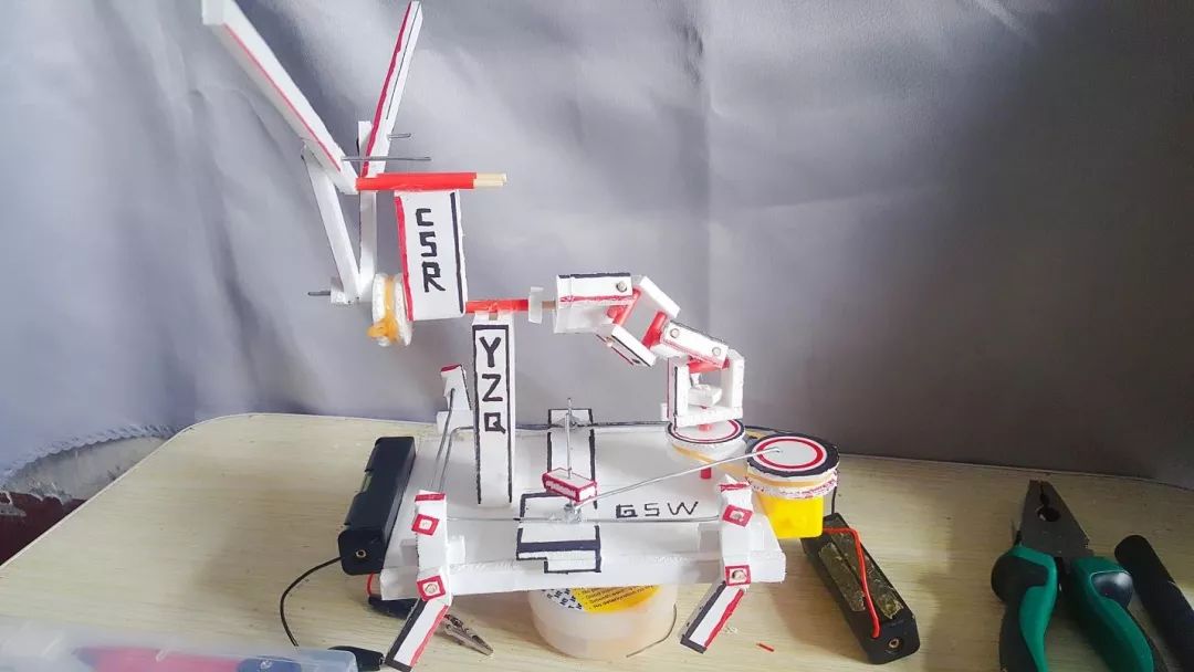 两轮电动平衡车什么牌子好_双轮电动平衡车_两轮电动平衡车三维图