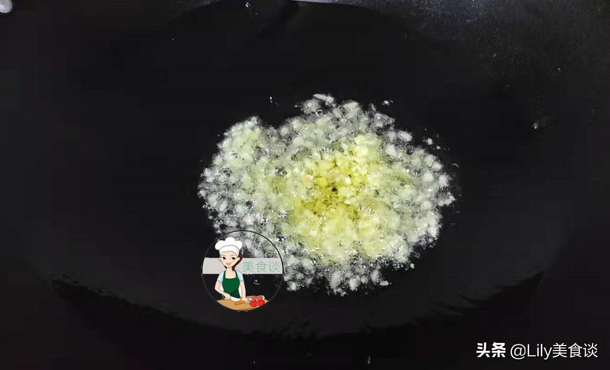 蒜泥油麦菜图_蒜泥油麦菜的做法窍门_蒜泥油麦菜热量高吗