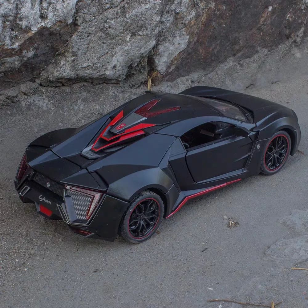 在赛道上极速狂飙——莱肯跑车【每日MOC推荐】(图8) 限量版莱肯超级跑车_莱肯超级跑车限量版_限量跑车莱肯超级版多少钱