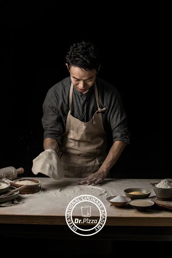 披萨饼发酵回缩_披萨饼发酵时间过长_披萨饼底发酵过了会怎么办