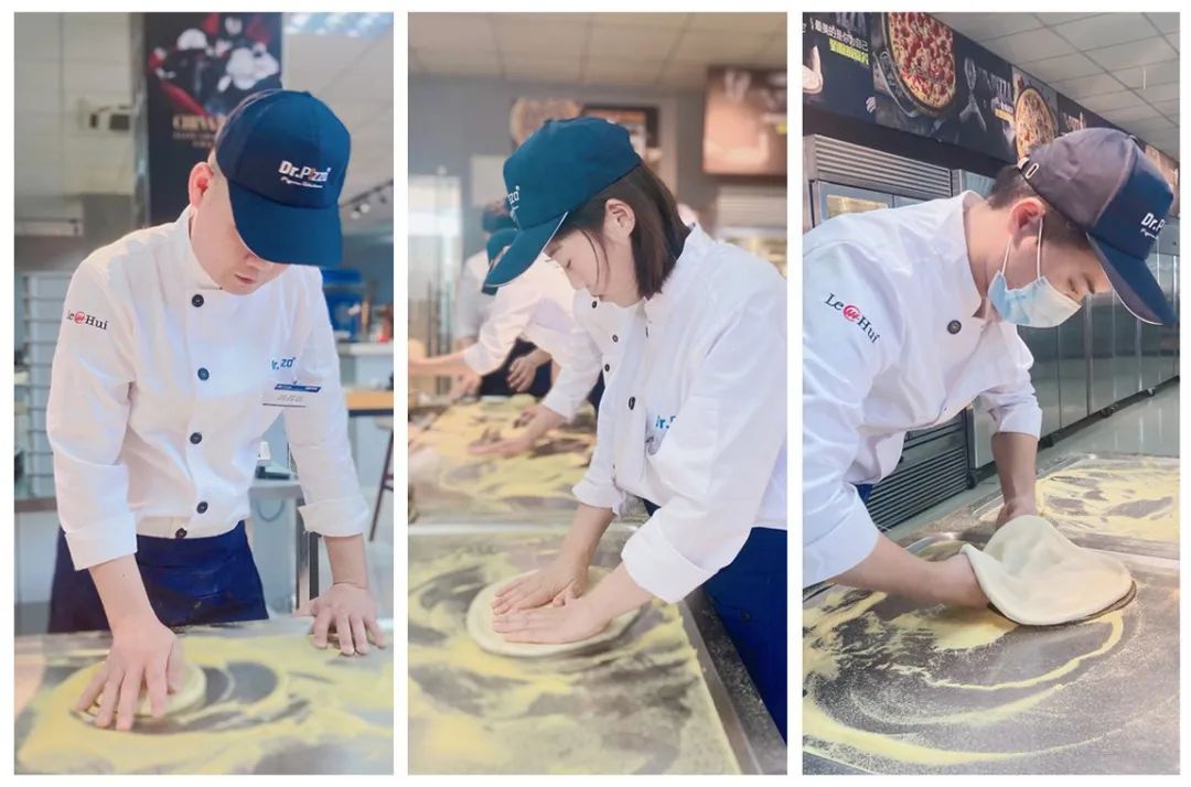 披萨饼底发酵过了会怎么办_披萨饼发酵回缩_披萨饼发酵时间过长