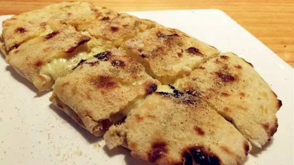 饼皮做披萨_披萨 饼皮_披萨饼饼皮配料制作