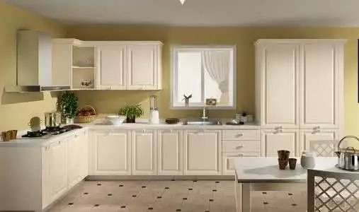 衣柜三聚氰胺板怎么样_三聚氰胺饰面板型橱柜_三聚氰胺橱柜门