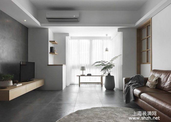 装潢与装潢的区别_装潢与装潢哪个正确_装潢与装潢哪个是对的