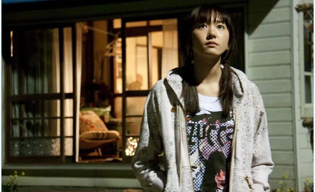 00后的女孩房间装修_00后装修风格_00后女生的房间装修风格