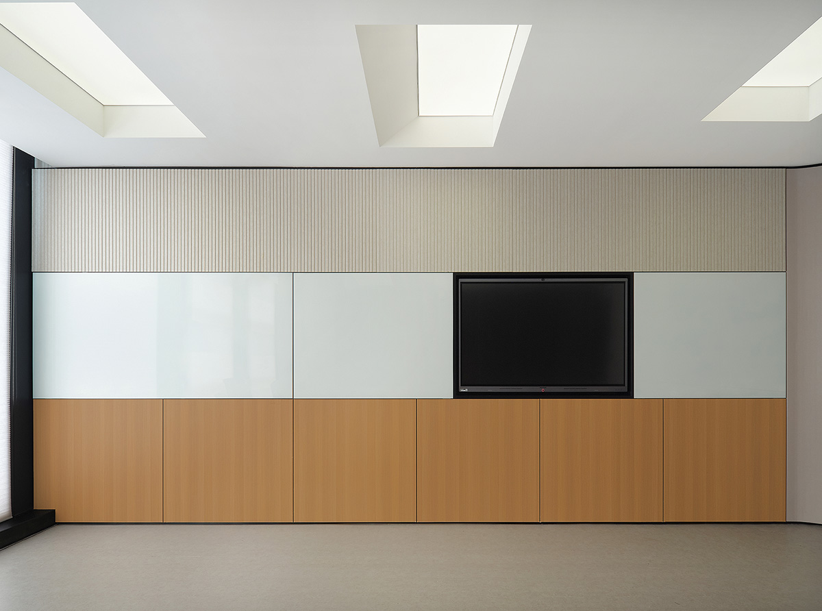 办公装修装饰设计_艺术办公室装修设计_装饰办公室设计