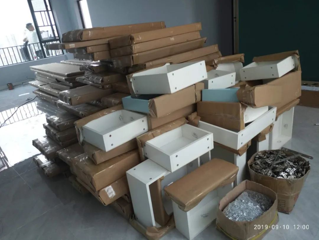 移门衣柜安装_安装衣柜移门效果图_安装衣柜移门价格