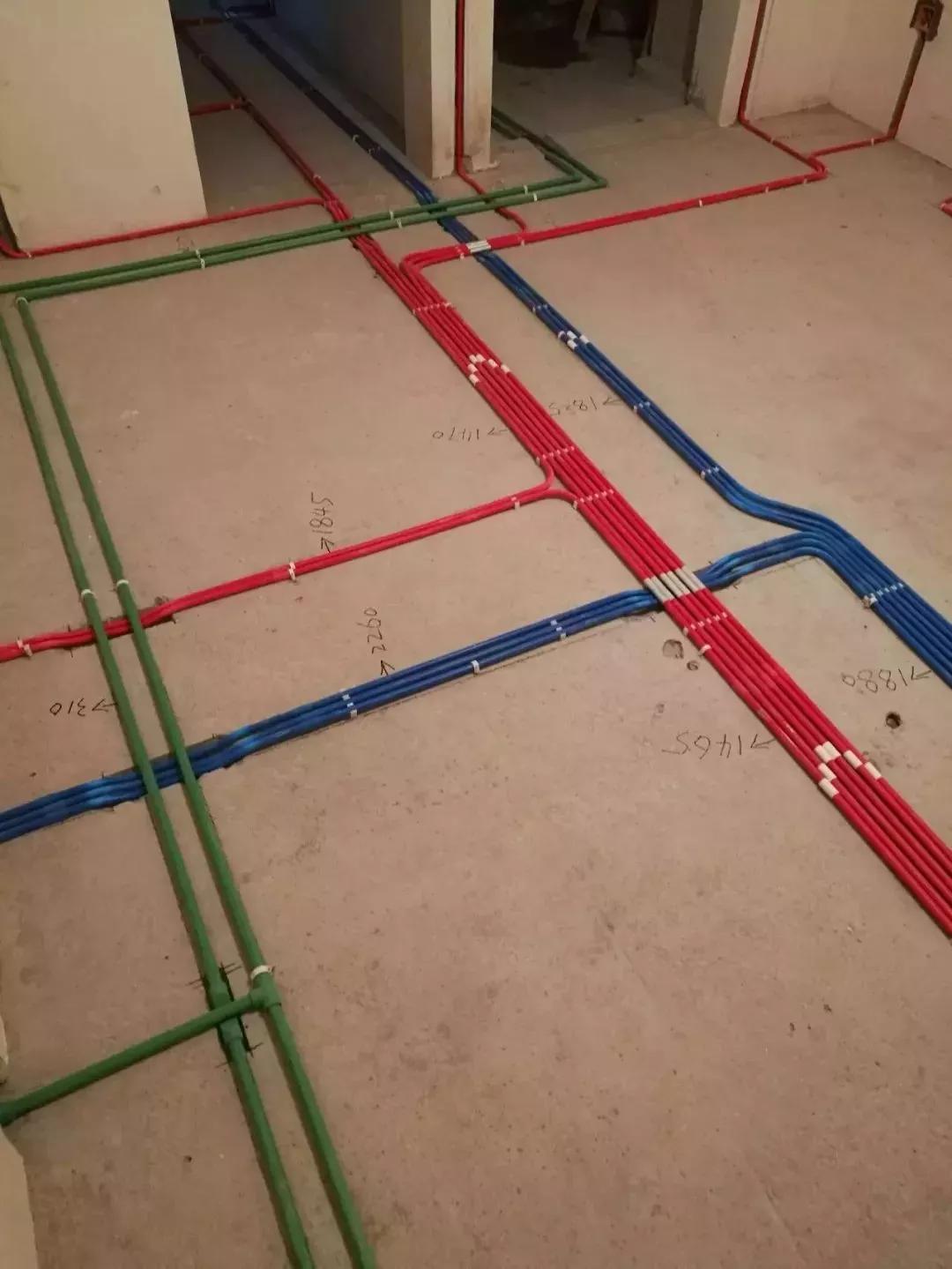 家装弱电箱里面都有什么_家装 弱电_家装弱电箱网线安装图解