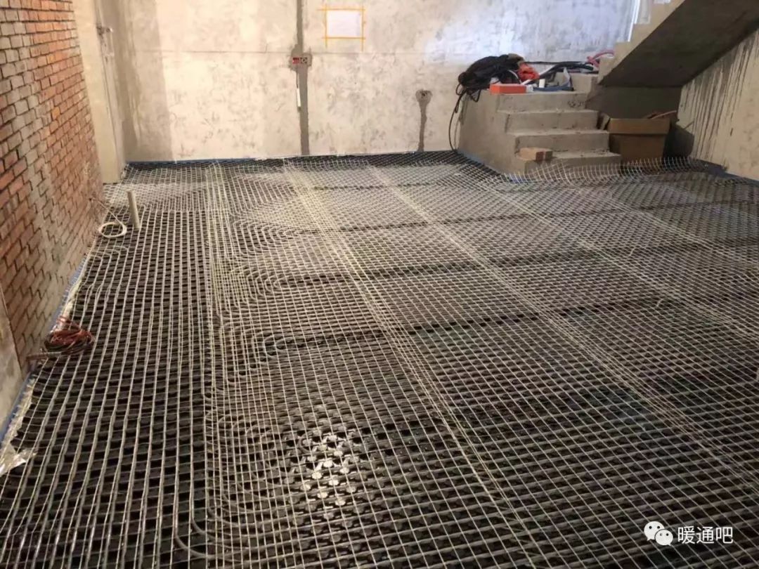 地暖取暖成本_地暖成本运行多少_地暖运行成本