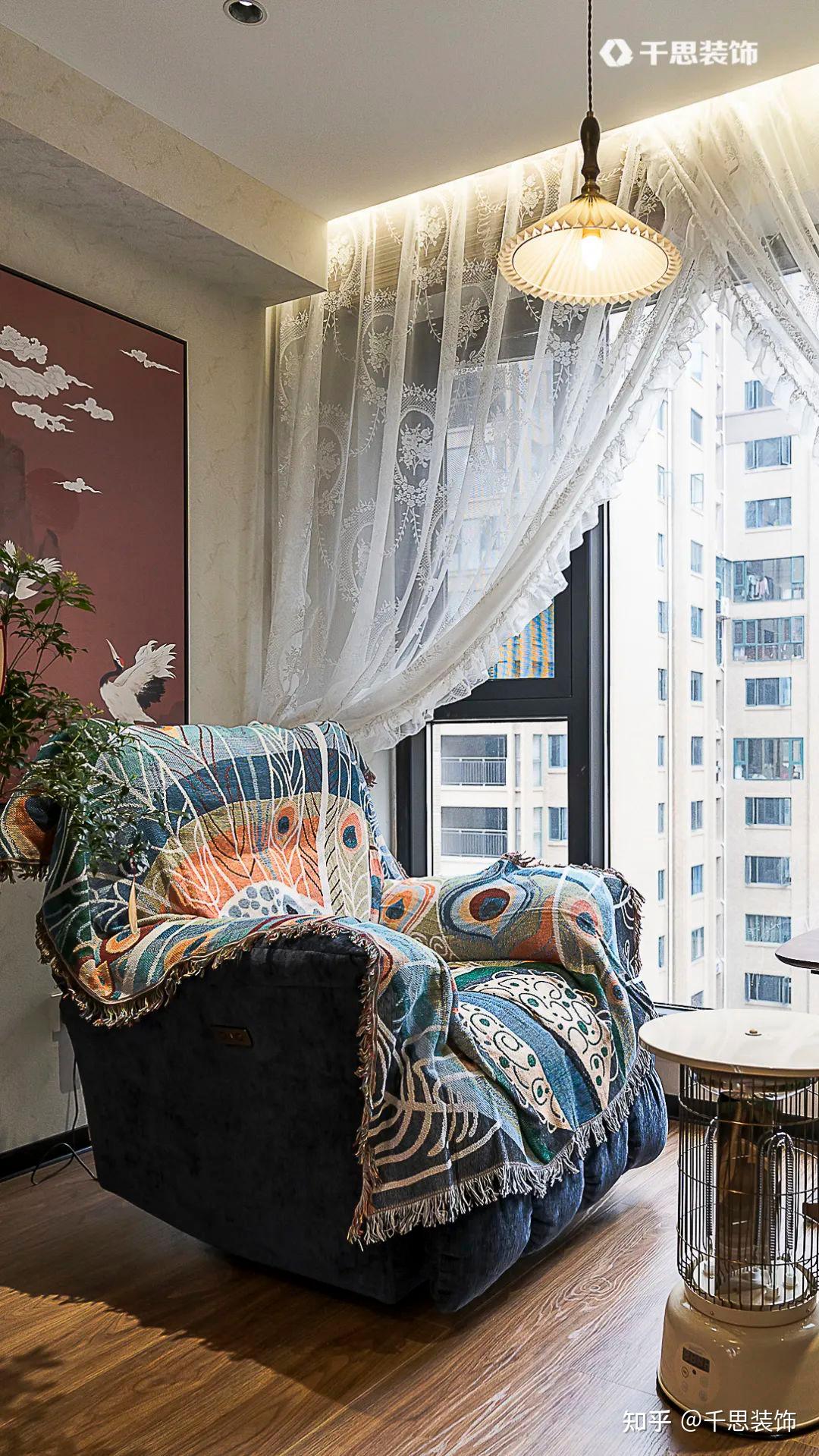 装修风格黑色系_黑色装修风格效果图_装修效果图黑色系