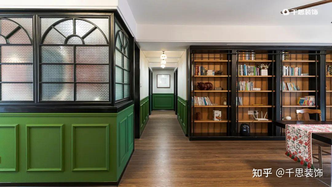 装修效果图黑色系_黑色装修风格效果图_装修风格黑色系