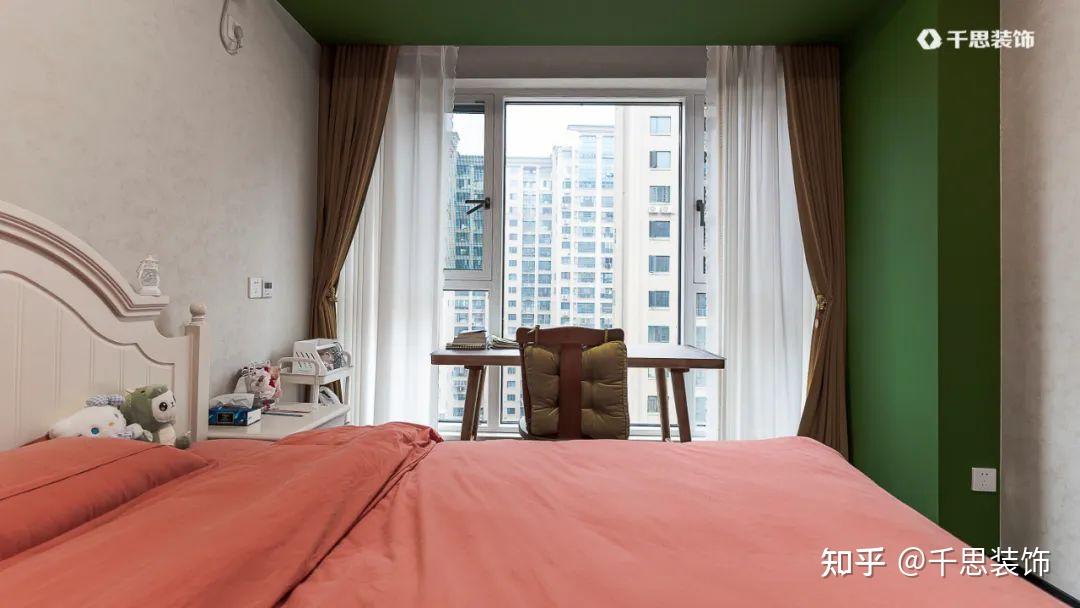 装修效果图黑色系_黑色装修风格效果图_装修风格黑色系