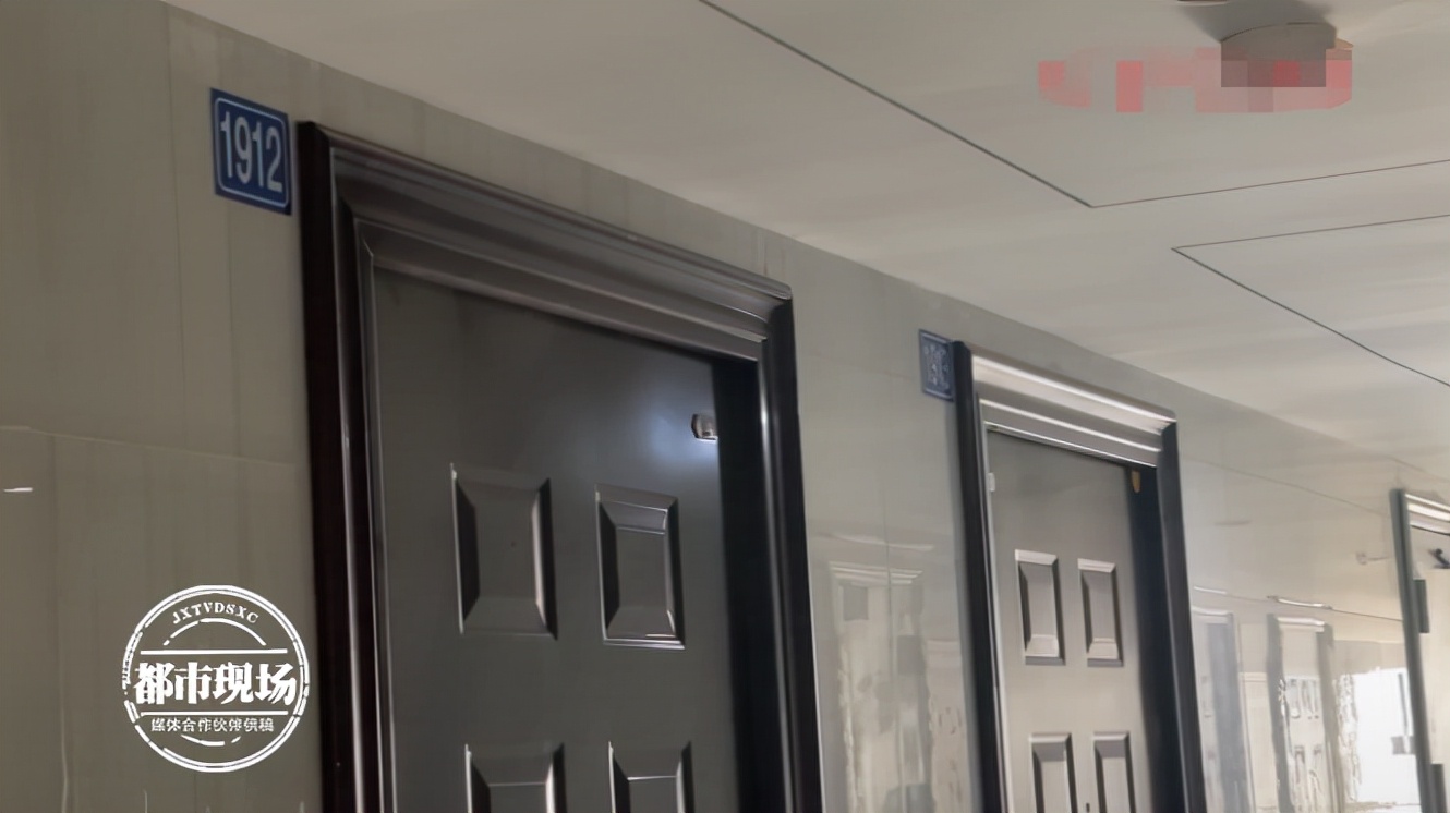 还没收房,新房就被邻居装修好了!开发商:疏忽了(图5) 新房装修好多久入住最好_新房装修好要通风多久才能入住_新房装修好的