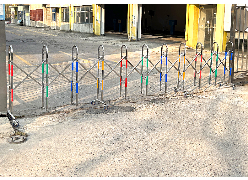 不锈钢手动伸缩门围栏护栏简易折叠门幼儿园大门户外可移动推拉门(图22)