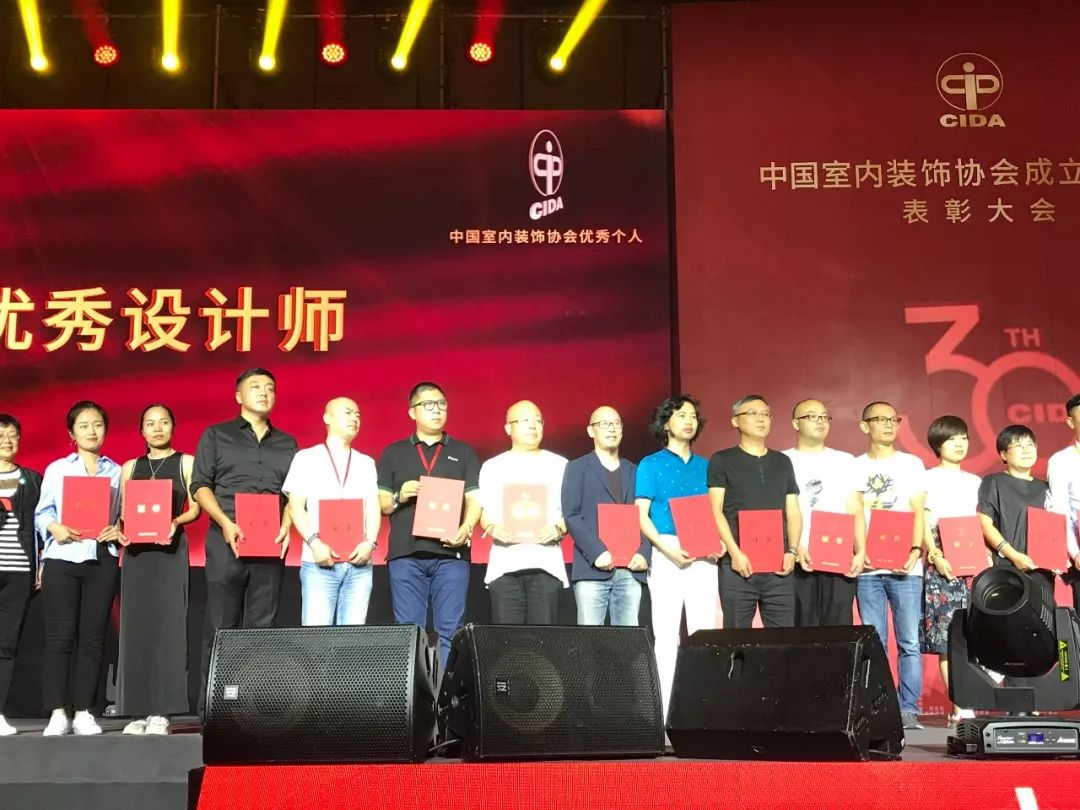 贵阳轻舟装饰_贵阳轻舟装饰怎么样_贵阳轻舟装饰有限公司