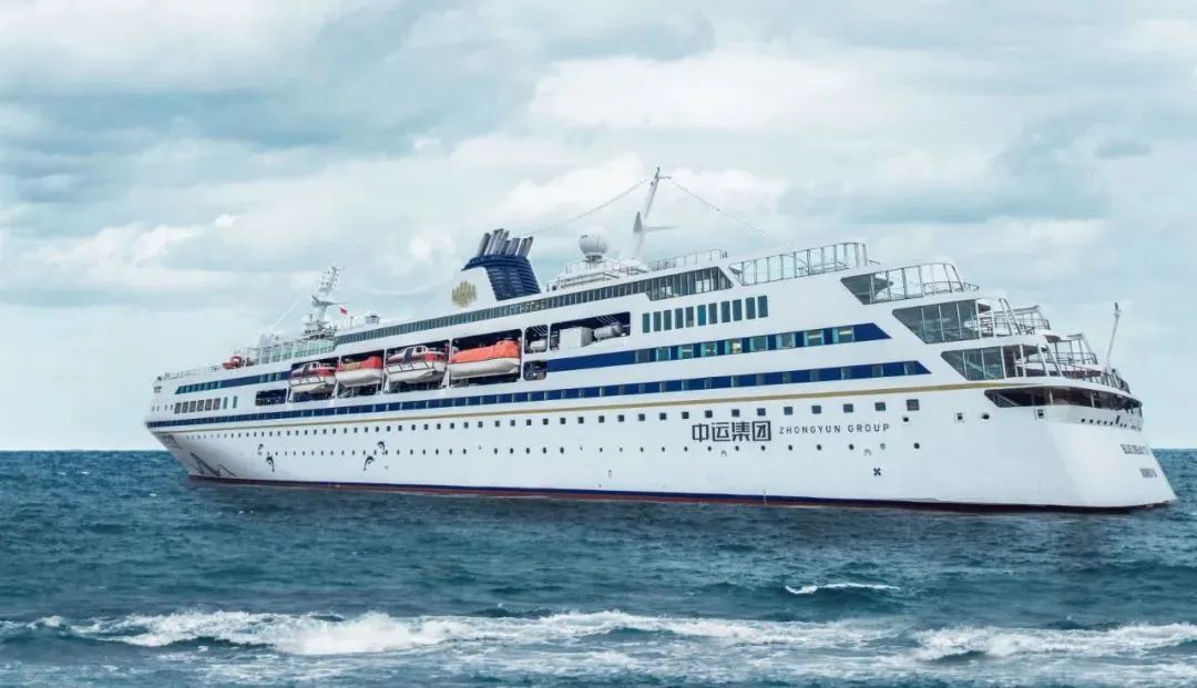 坐游轮,选内舱/海景/阳台/还是套房?啥,最便宜的内舱性价比不是很高?(图3) 阳台上可以放浴缸吗_阳台上晒太阳有用吗_在阳台上能晒日光浴吗