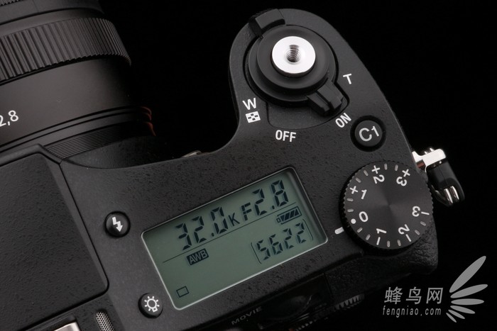 40倍超慢动作新视界 索尼RX10 II相机评测