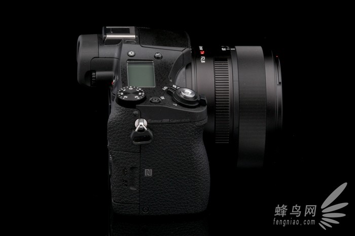 40倍超慢动作新视界 索尼RX10 II相机评测