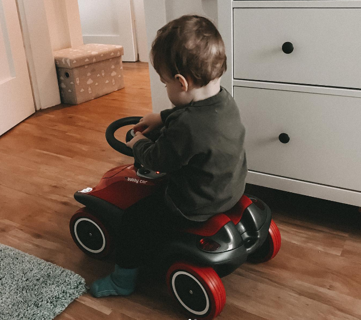 美国卡车报废标准_美国集卡车板费_美国卡车多少美元