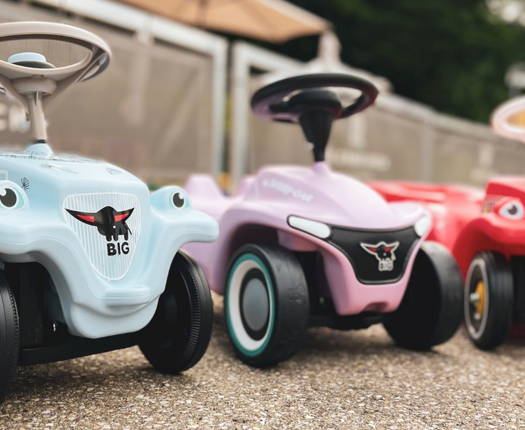 美国卡车报废标准_美国卡车多少美元_美国集卡车板费