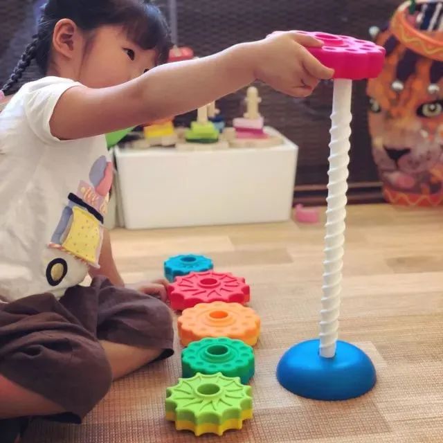 美国集卡车板费_美国卡车报废标准_美国卡车多少美元