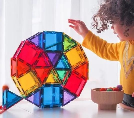 美国卡车报废标准_美国卡车多少美元_美国集卡车板费