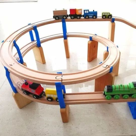 美国集卡车板费_美国卡车多少美元_美国卡车报废标准