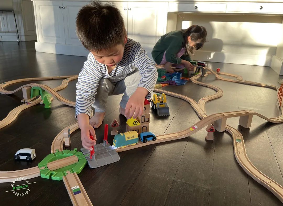 美国集卡车板费_美国卡车多少美元_美国卡车报废标准