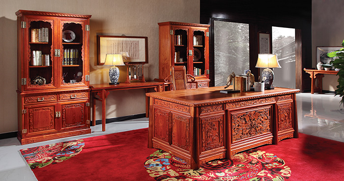 鉴宝•走进国寿红木家具暨莞城旗舰店开业两周年店庆活动圆满结束(图13) 红木家具祥云沙发系列_国寿红木祥云家具官网_红木祥云沙发图片