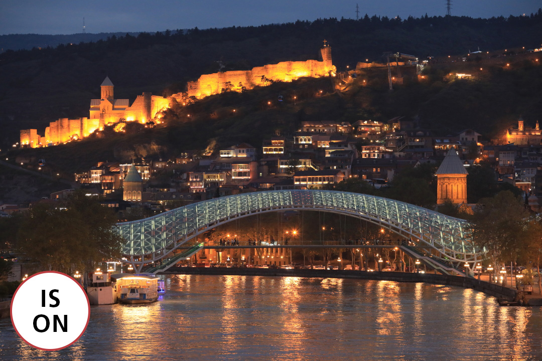 EF镜头-远摄变焦镜头-EF70(图13) 佳能代码1686是什么意思_佳能广角镜头16-35使用_佳能16-35三代