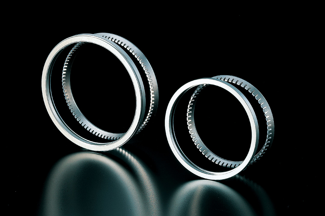 EF镜头-远摄变焦镜头-EF70(图17) 佳能16-35三代_佳能广角镜头16-35使用_佳能代码1686是什么意思