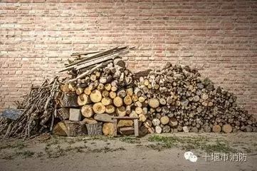 装修材料消防安全_装修火灾预防措施_装修华丽板有毒吗