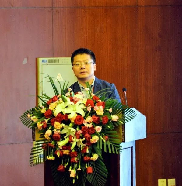 “第四届全国管材成形技术学术会议”在大连市顺利召开(图9) 先进航空材料及构件锻压成形技术_管材成形技术论坛_第四届全国管材成形技术学术会议