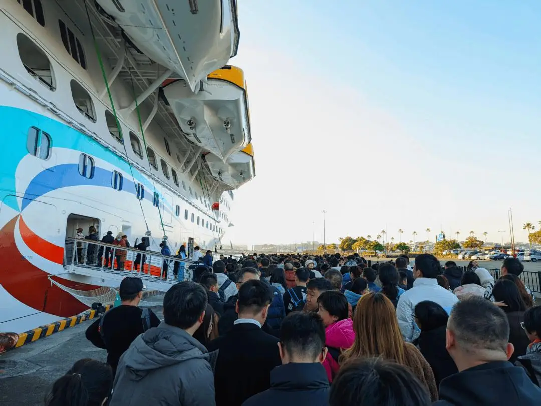 日本旅游激增_特价机票税费_赴日游性价比提升