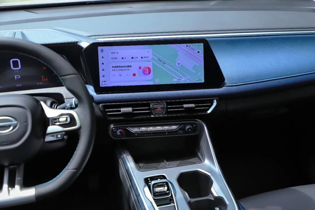 广汽传祺GS3影速 轴距空间_传祺suv报价 车型_广汽传祺GS3影速 新配色上市