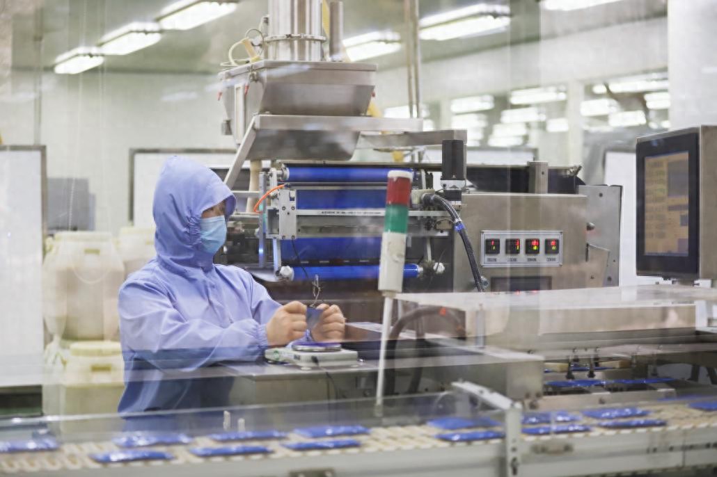 同仁堂科技公司：全面提升“大品种”产能