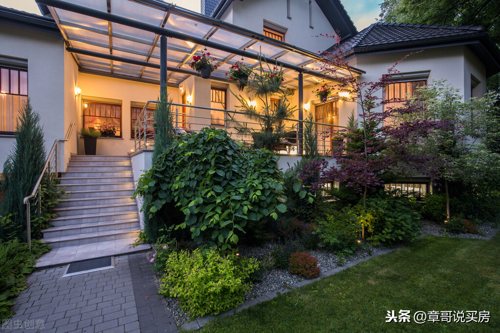 全款，400多万买个联排别墅，花园200平，是一种什么体验？