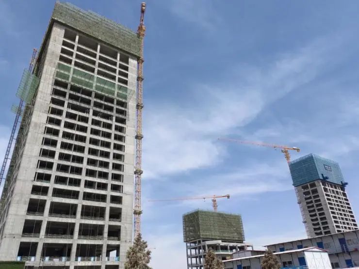 一路向西最低8000元/㎡,小编亲探兰州楼盘