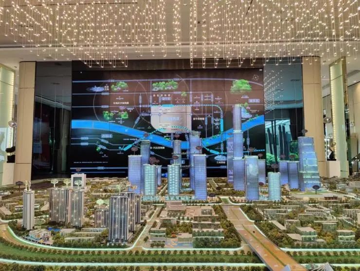 一路向西最低8000元/㎡,小编亲探兰州楼盘(图2) 兰州疫情限购政策_兰州市楼盘售卖情况_北京柏悦府 户型