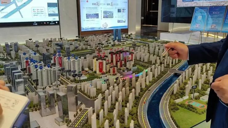 一路向西最低8000元/㎡,小编亲探兰州楼盘(图3) 北京柏悦府 户型_兰州市楼盘售卖情况_兰州疫情限购政策