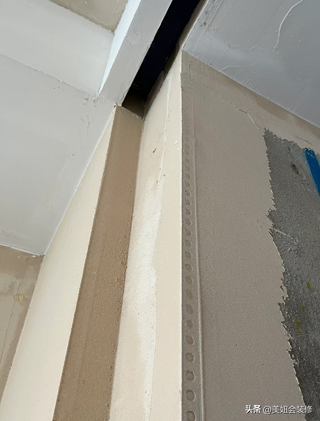 门套怎样做才好看?小细节决定大颜值,这篇门套避坑攻略值得看!(图10) 门套设计要点_中门户型装修_门套拼接方式45度拼