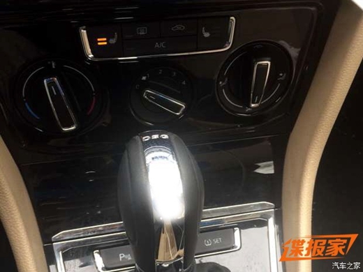 新宝来内饰设计风格_一汽大众全新宝来报价_一汽-大众全新宝来内饰谍照